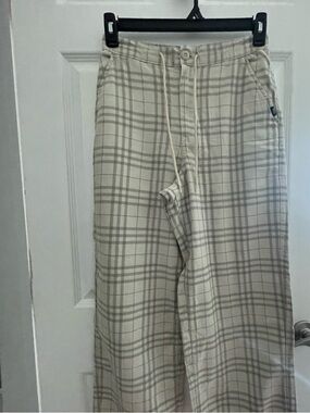 Vans Wide Leg Plaid Pants in Cream and Gray